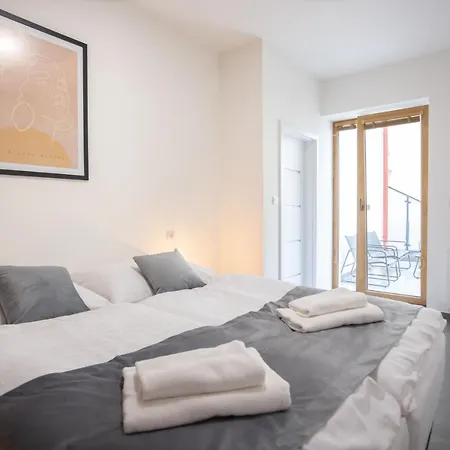 アパート Royal Liptovský Mikuláš