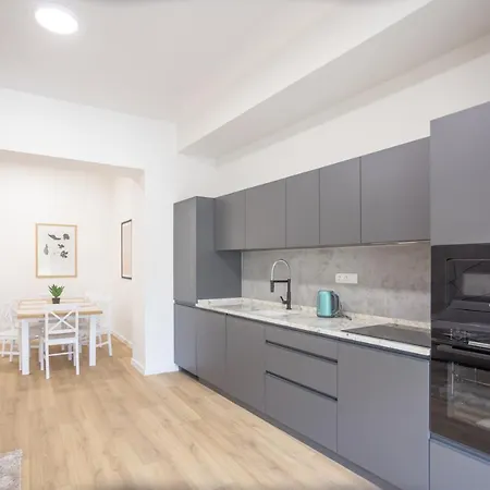 Royal * Liptovský Mikuláš