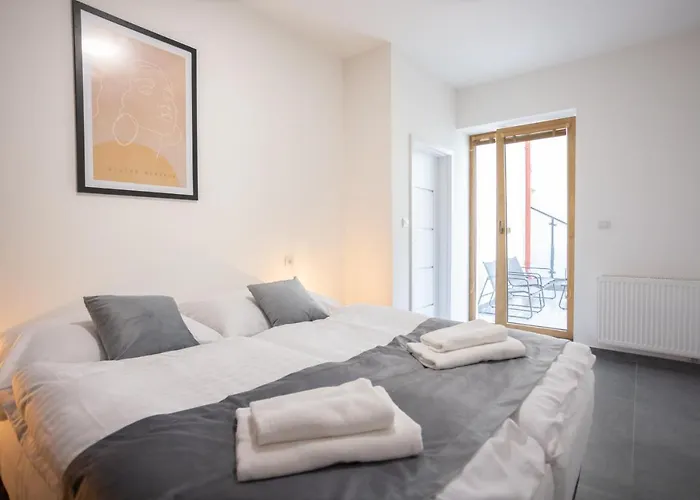 Daire Royal Liptovský Mikuláš